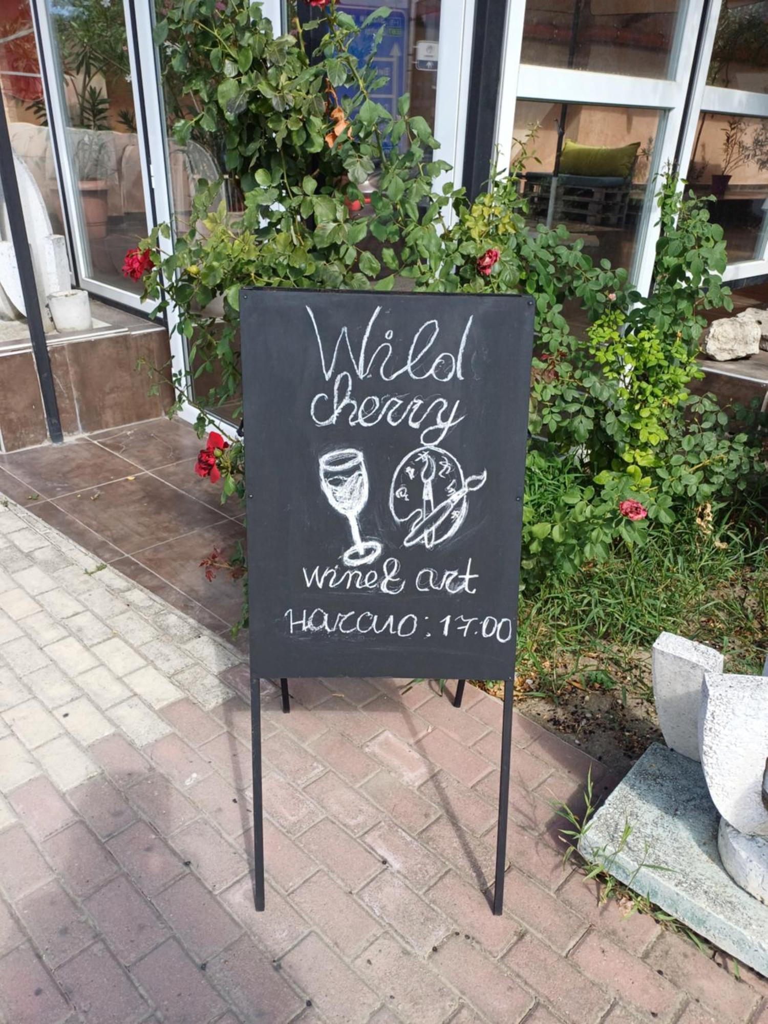 סנט קונסטנטין והלנה Wild Cherry Apartments מראה חיצוני תמונה